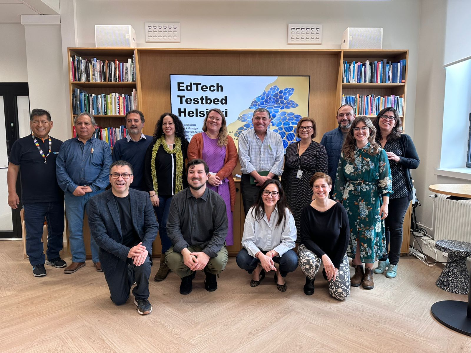 Representantes de la  Educación Pública visitan Finlandia para conocer el exitoso sistema educativo de este país
