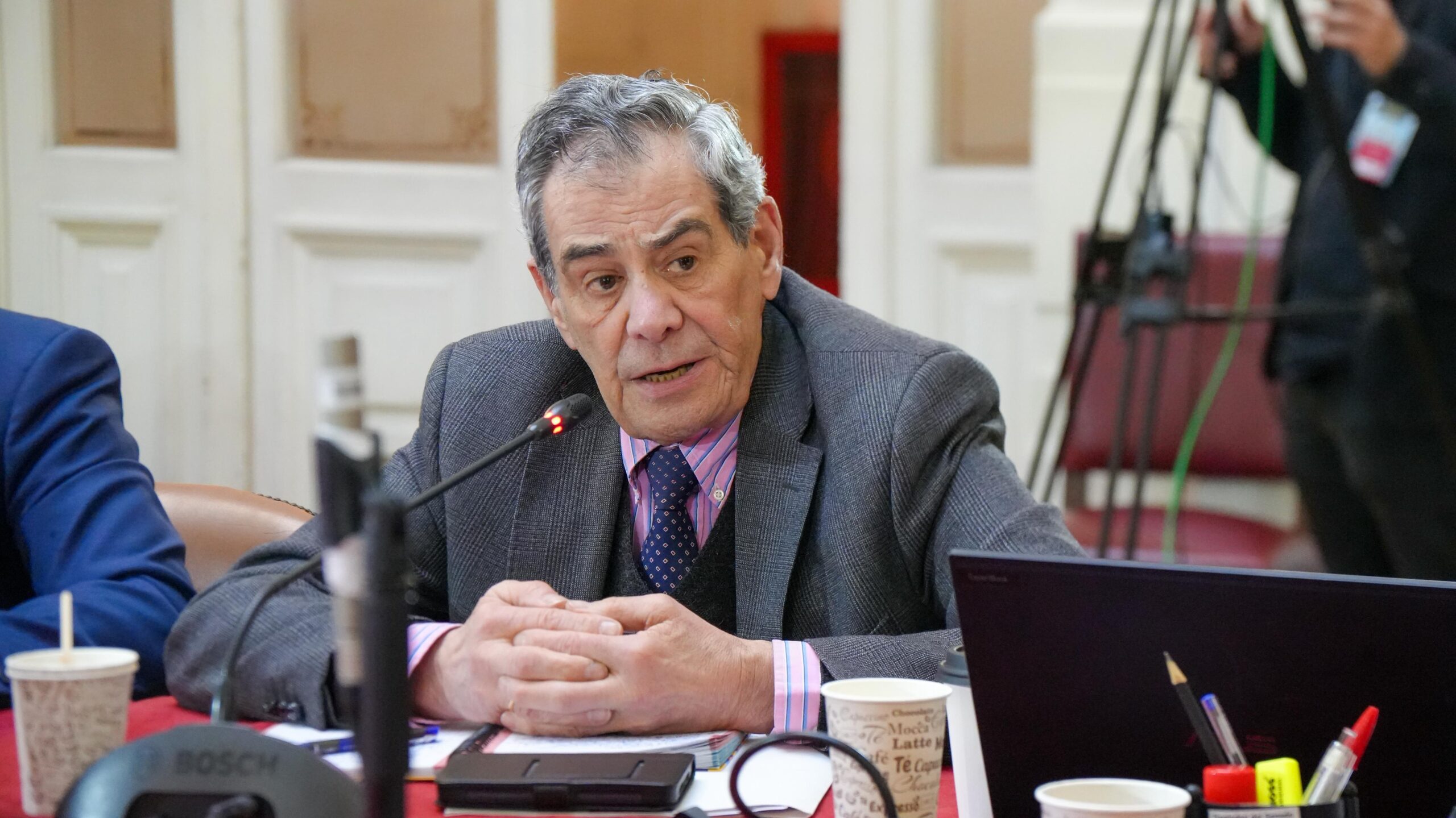 SLEP Santiago Centro expone en Comisión de Educación del Senado
