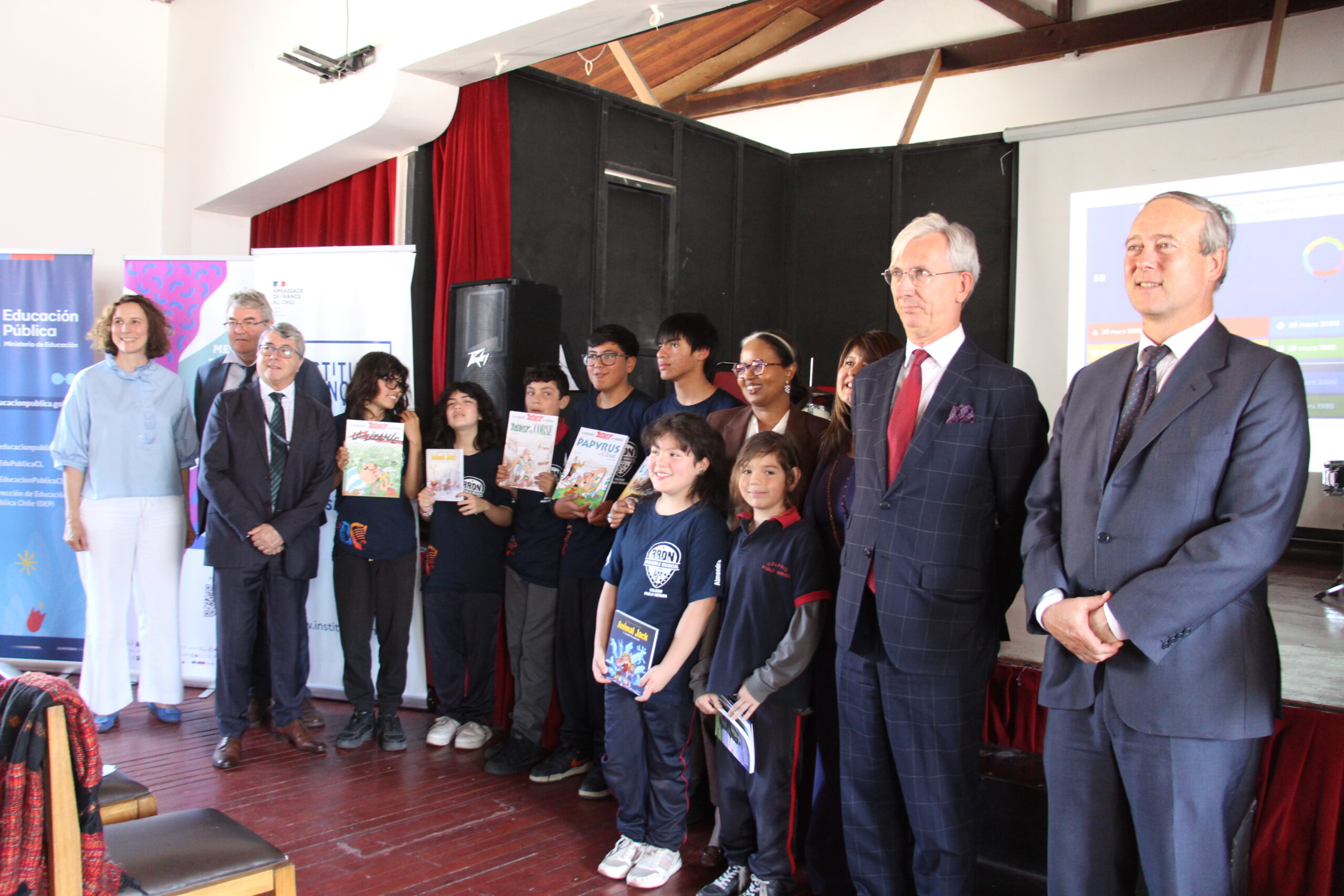 Lanzan «Programa de Enseñanza del Francés en la Educación Pública» en el SLEP Valparaíso
