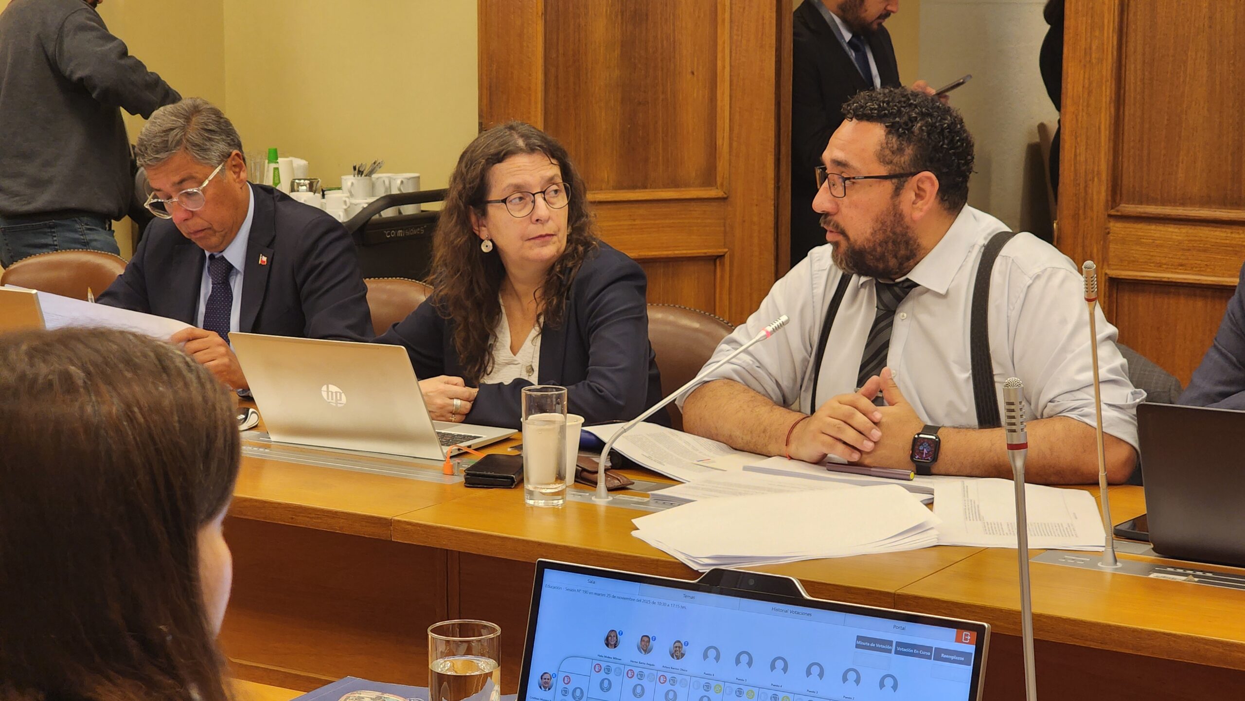 Comisión de Educación de la Cámara aprueba proyecto que fortalece el Sistema de Educación Pública y los SLEP