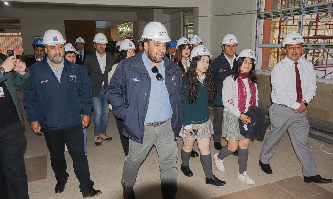 SLEP Andalién Sur avanza en obras de conservación en la Escuela Rebeca Matte Bello y el Colegio Bicentenario República de Brasil