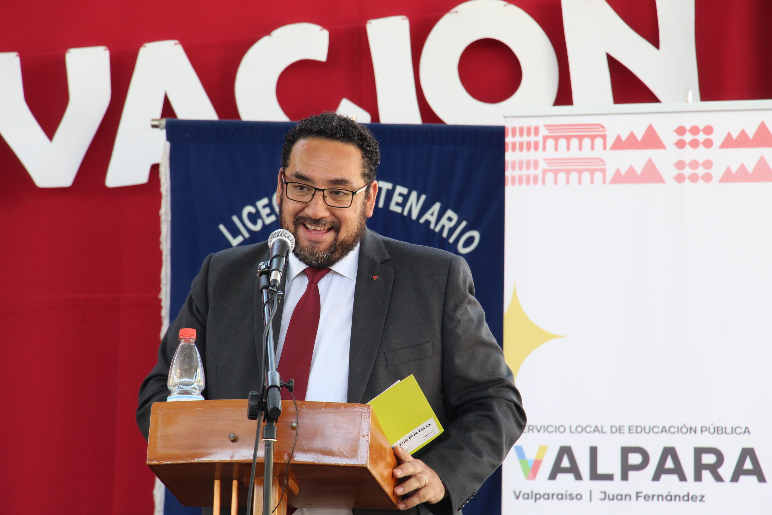 Autoridades visitan las nuevas obras de conservación del Liceo Bicentenario Marítimo de Valparaíso