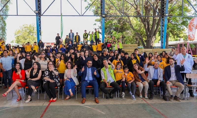 Ministro Cataldo en cierre del año escolar: “estamos recuperando la asistencia, hemos logrado resultados históricos en retención y revinculación educativa, y estamos dejando herramientas para continuar ese trabajo”