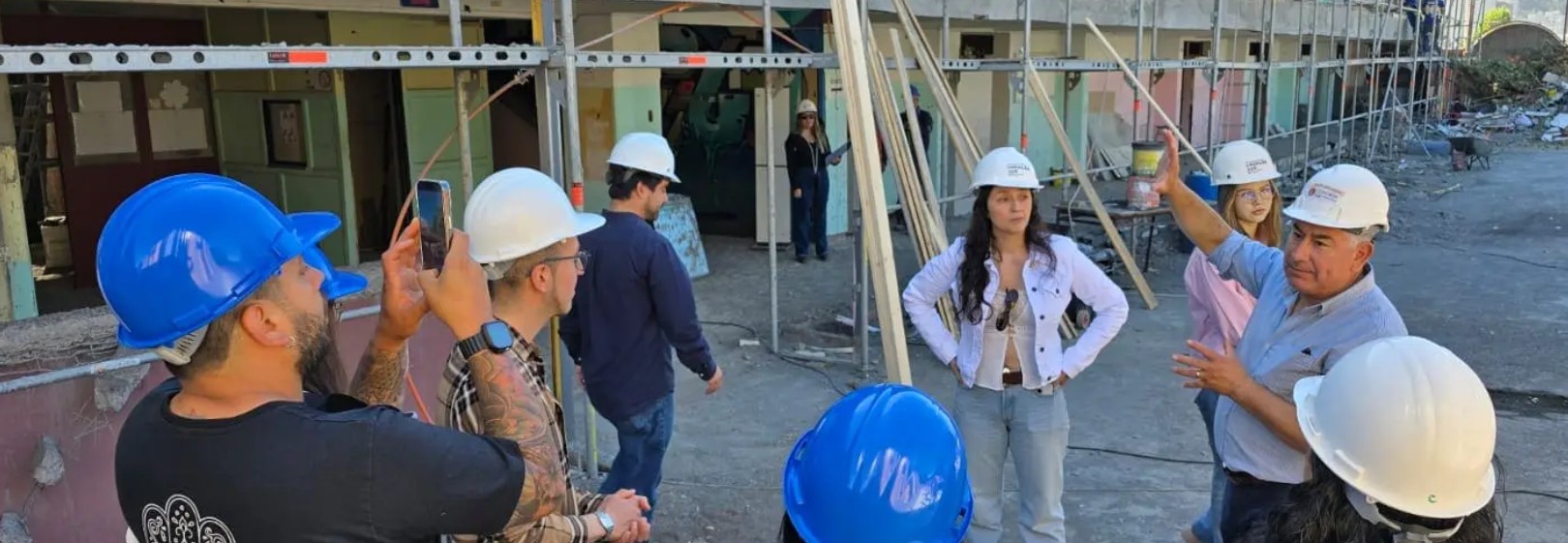 Avanzan las obras de conservación del Liceo Juan Martínez de Rozas cuya inversión supera los $2 mil millones 