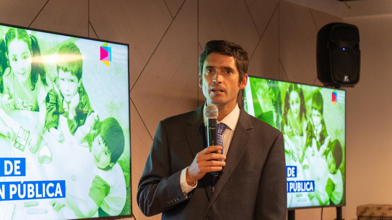 Pedro Larraín Aguirre asume como director (s) de Educación Pública
